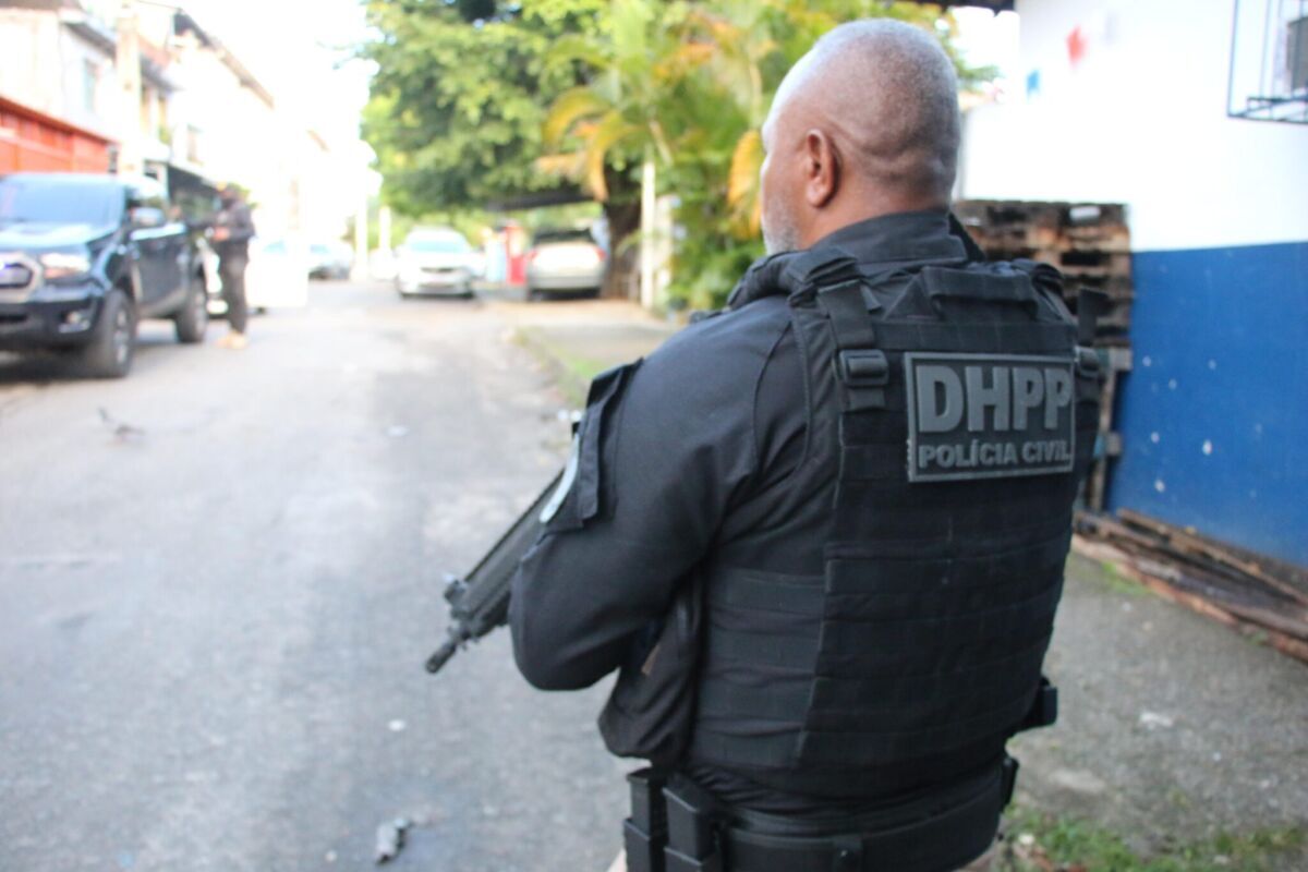 Operação da Polícia Civil da Bahia bloqueia R$ 38 milhões ligados ao tráfico de armas
