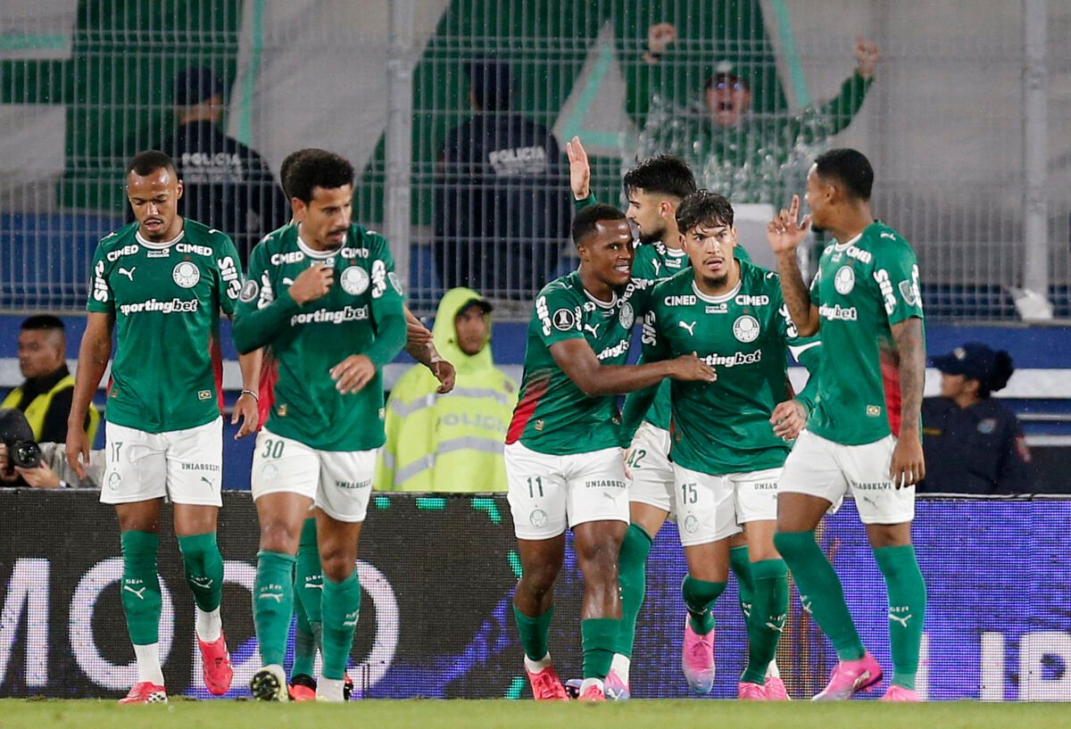 Palmeiras garante vaga nas quartas da Libertadores após superar o Cerro Porteño no Paraguai