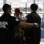 Polícia Militar mobiliza 27 batalhões contra avanço do Comando Vermelho no Rio de Janeiro