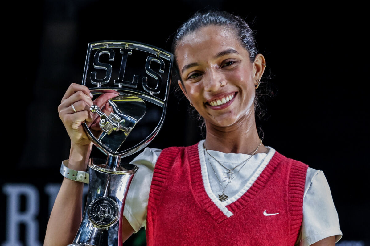 Rayssa Leal supera dores de queda e conquista etapa carioca da SLS no Maracanãzinho