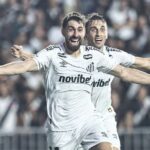 Santos domina segundo tempo em São Januário e respira fora da zona de rebaixamento