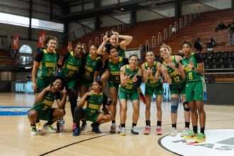 Seleção brasileira feminina de basquete estreia com goleada sobre o Chile na Argentina