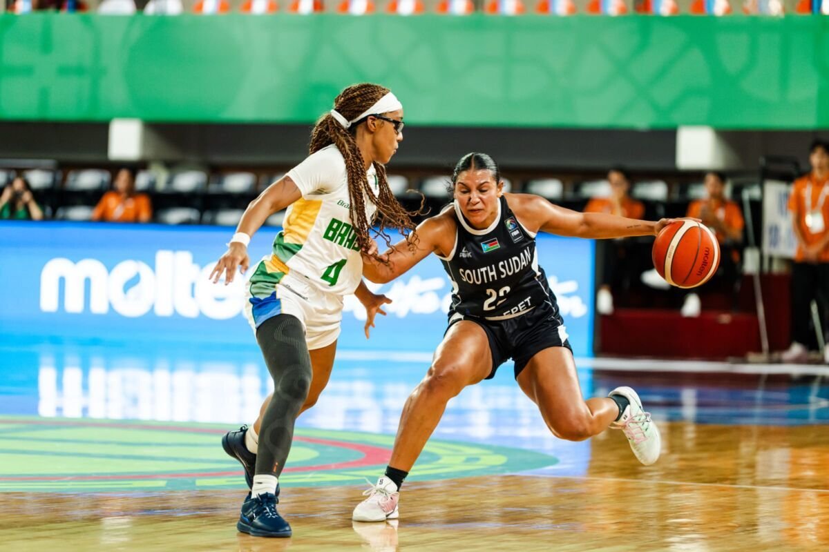 Seleção feminina de basquete sofre derrota inesperada na estreia do qualificatório olímpico