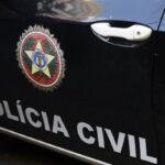 Tiros e barricadas bloqueiam entorno do Maracanã após operação policial na Zona Norte