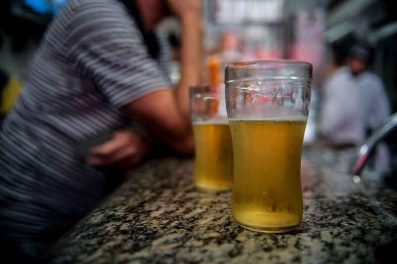 Álcool e tabaco em excesso podem levar à cegueira irreversível por dano celular