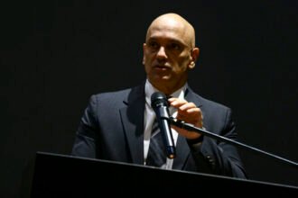 Alexandre de Moraes rebate relatório sobre Daniel Vorcaro e aponta ilegalidade em apuração