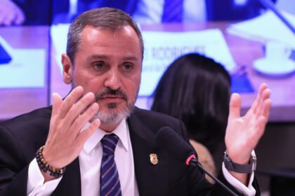 Andrei Rodrigues defende legalidade de relatórios da PF em documento enviado ao STF