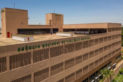 Anvisa ordena recolhimento imediato de suplementos da NotCo e gel de Aloe vera