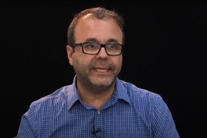 Autorregulação da IA nos EUA gera temor sobre controle democrático e riscos à saúde