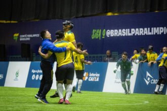 Brasil disputa título da Copa América de futebol de cegos contra a Colômbia