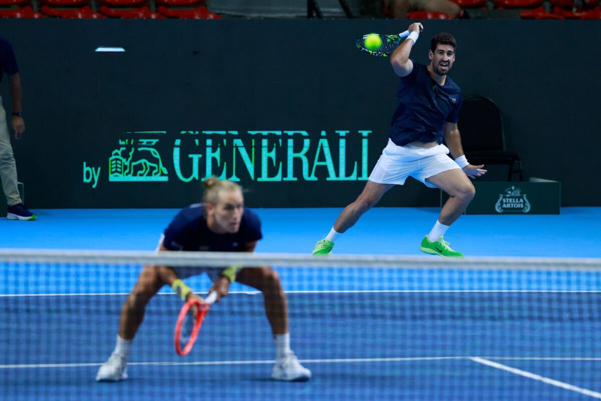 Brasil supera Suíça e garante classificação antecipada no Grupo Mundial 1 da Copa Davis