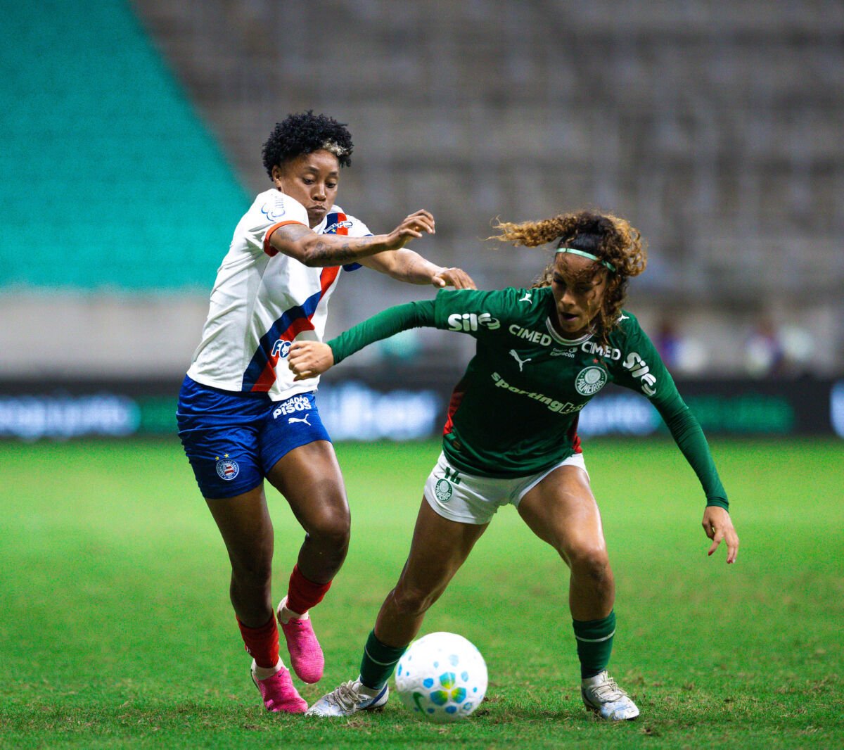 Brasileirão Feminino define quatro semifinalistas neste fim de semana com duelos decisivos