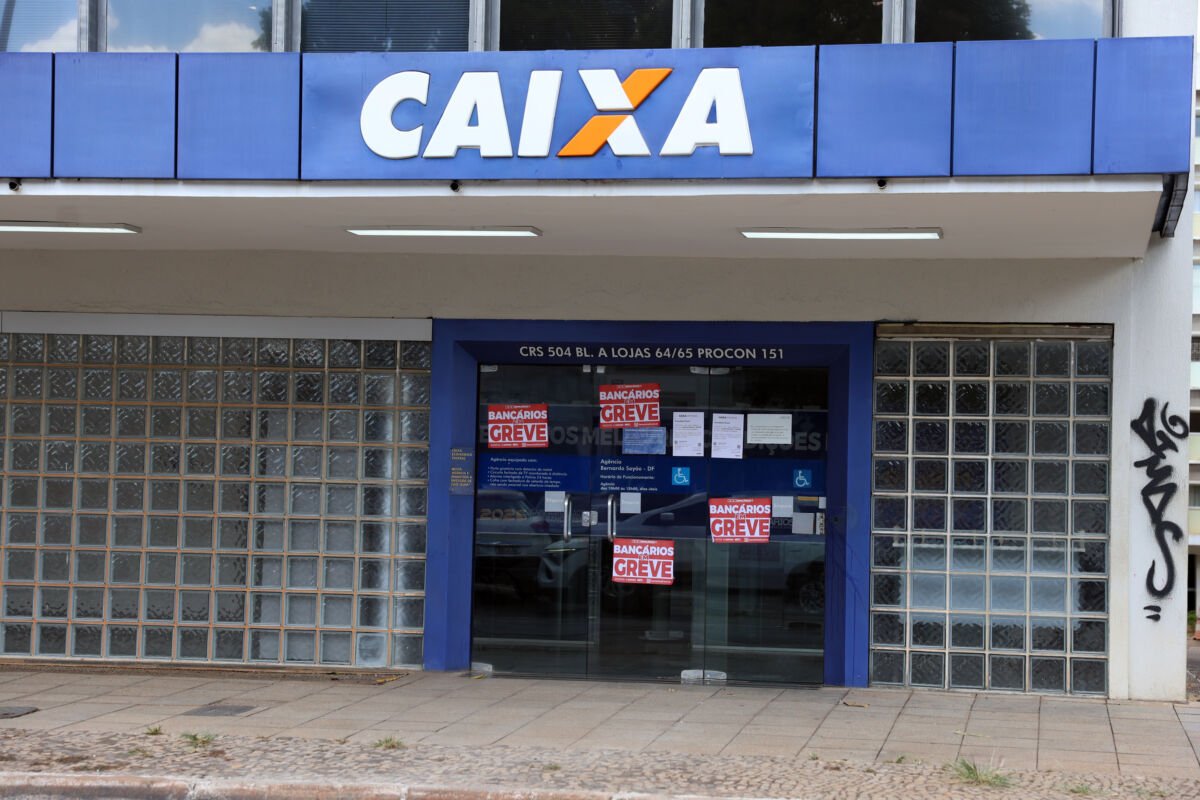Caixa inicia greve nacional e paralisação parcial atinge agências do Banco do Brasil