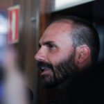Eduardo Bolsonaro tem pena de prisão mantida por unanimidade na Primeira Turma do STF