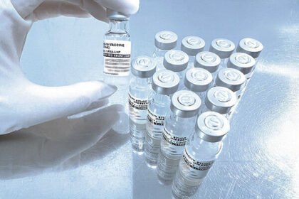 Fiocruz recebe sinal verde da Anvisa para testes clínicos da primeira vacina brasileira de RNAm