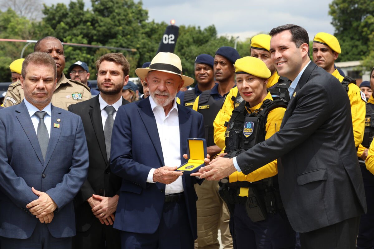 Lula confronta Donald Trump e questiona classificação de facções brasileiras como terroristas