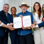 Lula sanciona lei que estabelece diretrizes permanentes para o futebol feminino no Brasil