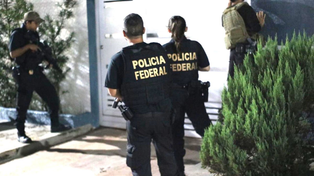 Operação da PF contra abuso sexual de crianças cumpre 160 mandados em 20 estados brasileiros