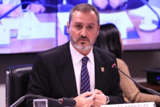 Pedido de prisão contra Andrei Rodrigues expõe bastidores de tensões no STF e na PF