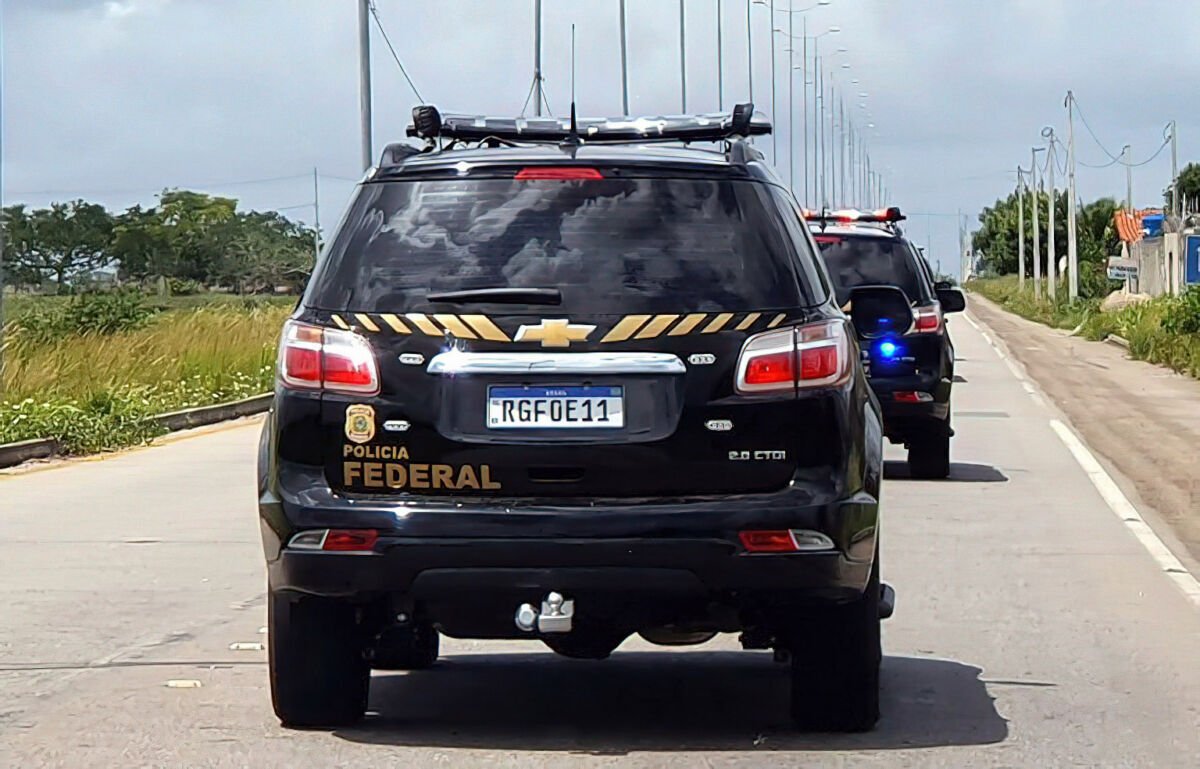 Polícia Federal mira desvio de R$ 120 milhões em contratos públicos e contrabando no RJ