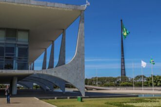 Prefeitos cobram novos rumos na relação com Brasília em carta aos presidenciáveis