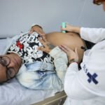 Resistência vacinal de gestantes contra gripe e covid aumenta riscos de morte neonatal