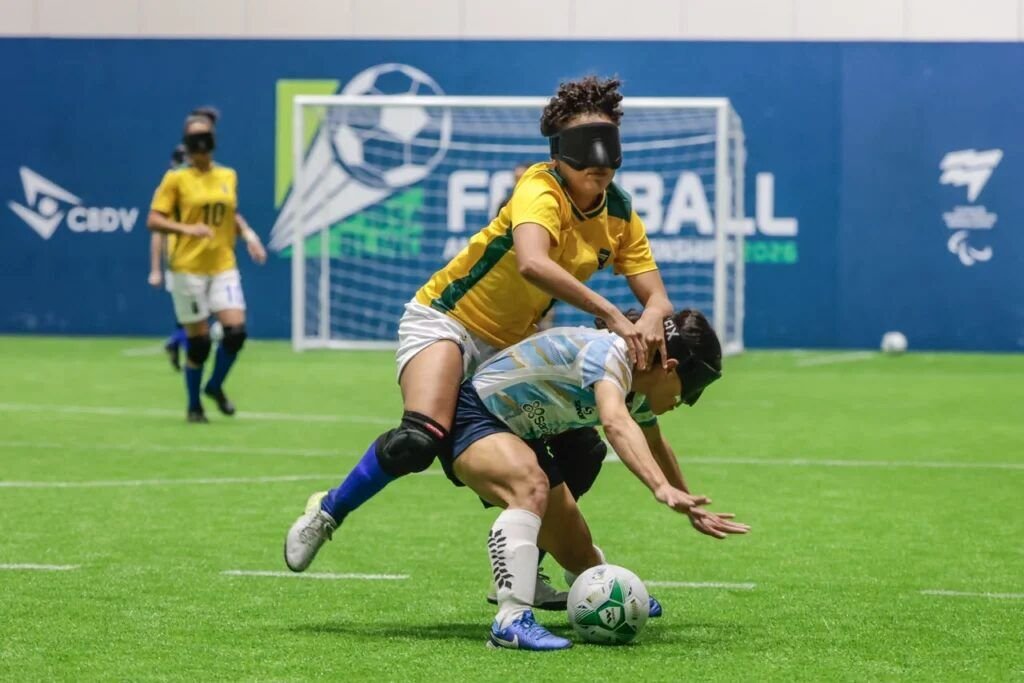 Seleção brasileira feminina de futebol de cegas termina com a prata na Copa América