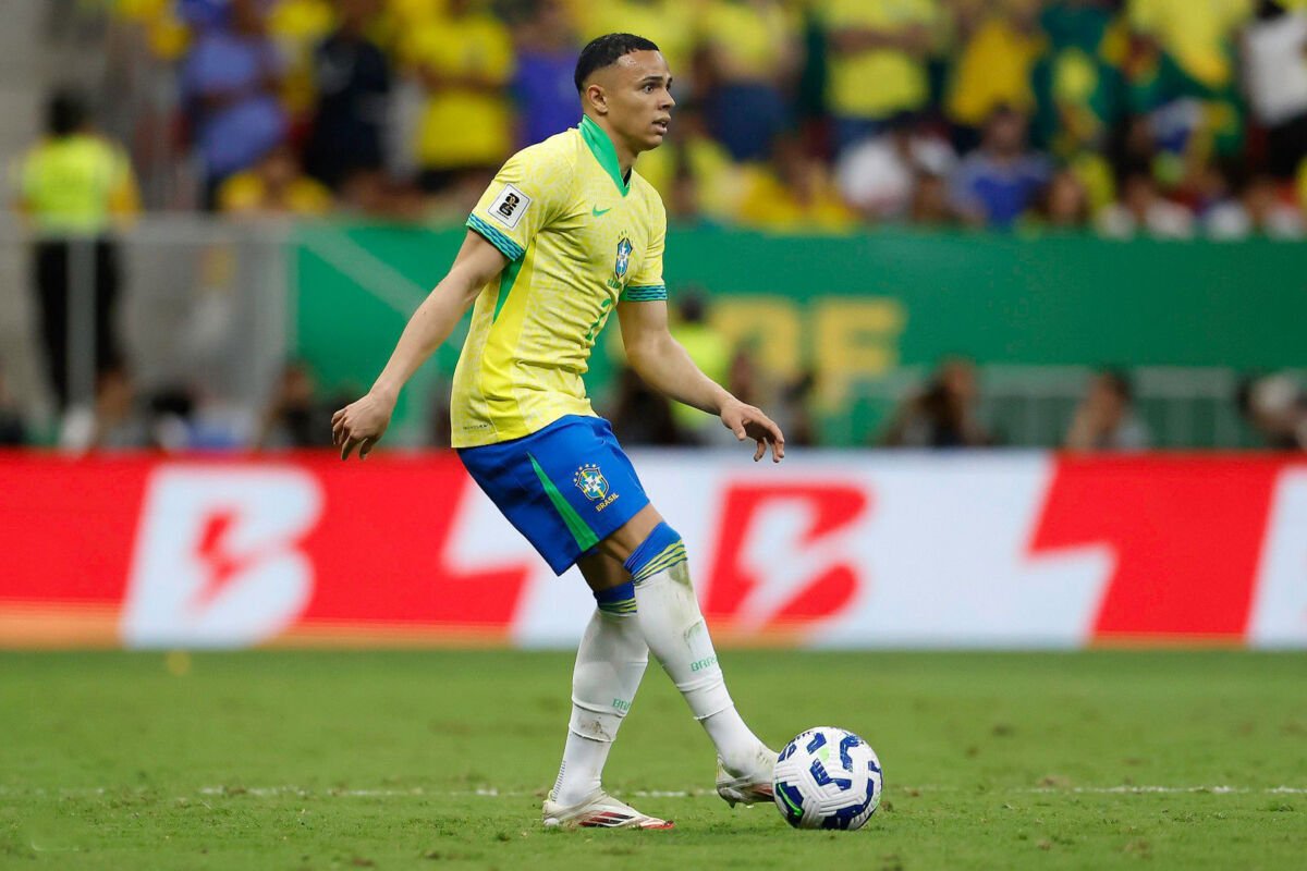 Vanderson assume vaga de Wesley na seleção brasileira para sequência de amistosos