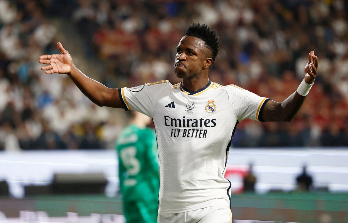 Vinicius Júnior, Marquinhos e Gabriel Magalhães figuram entre os indicados à Bola de Ouro 2026