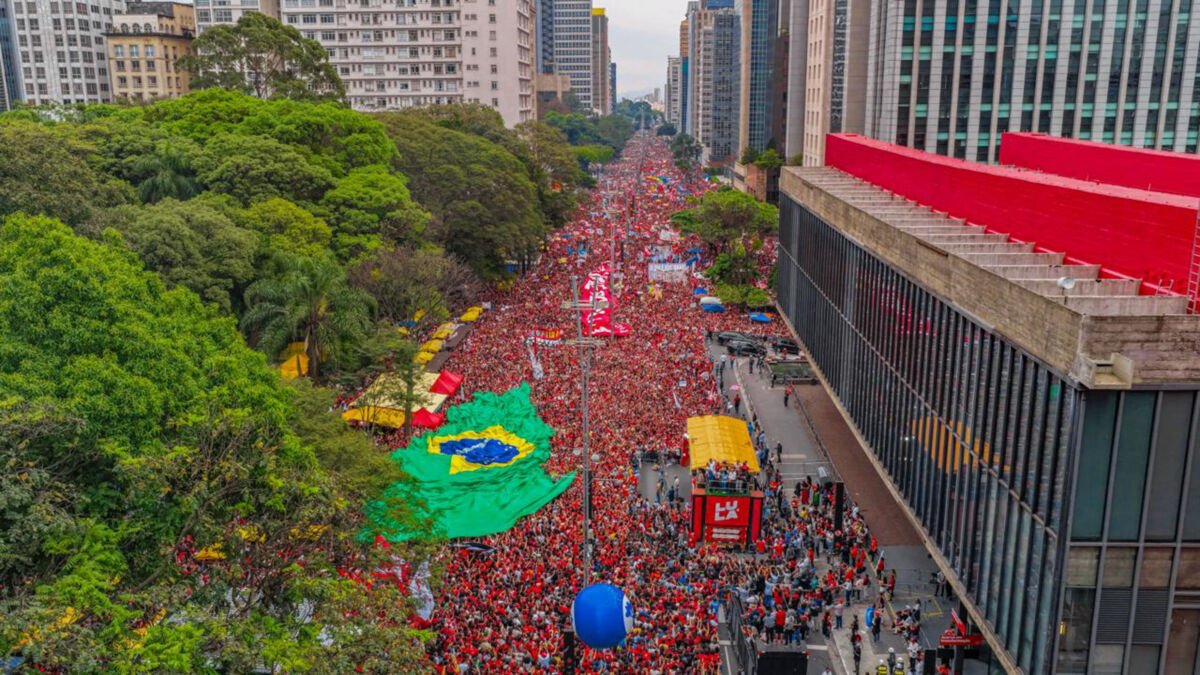 Campanha de Lula recorre ao TSE para derrubar vídeos falsos sobre ato na Avenida Paulista