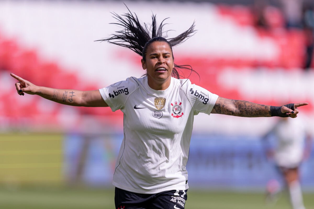 Corinthians supera o Colo-Colo por 1 a 0 e inicia campanha pelo hepta da Libertadores Feminina