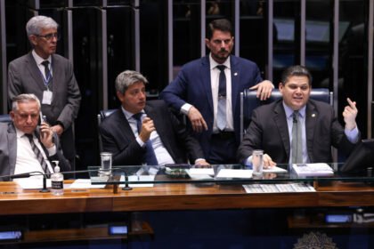 Davi Alcolumbre retira PEC da Segurança Pública da pauta de votações no Senado