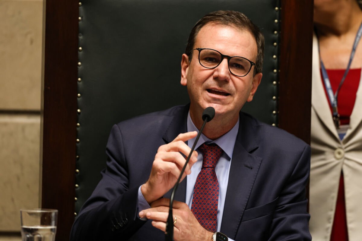 Eduardo Paes aciona STF contra decisão que transfere vitória a Douglas Ruas no primeiro turno