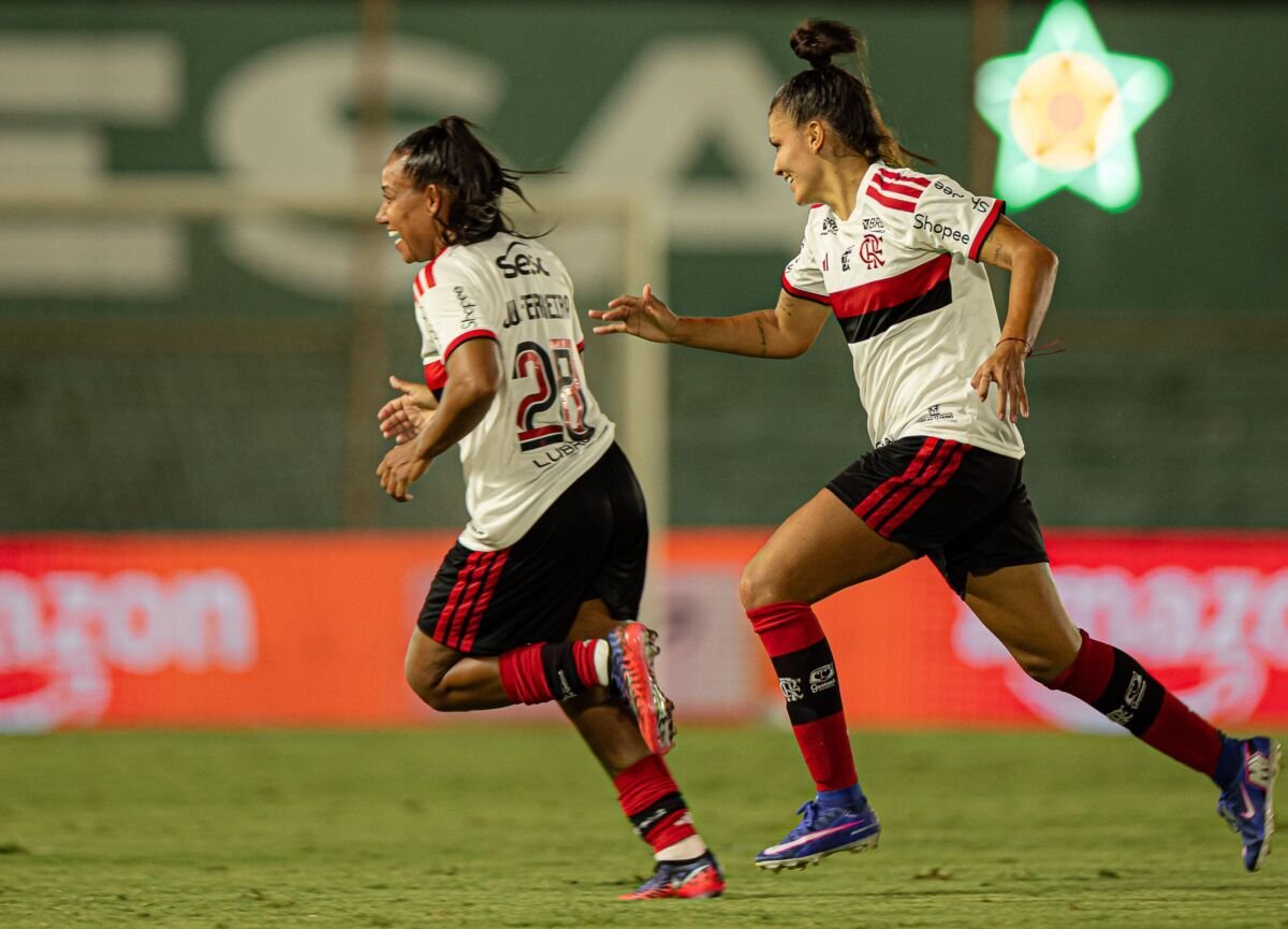 Flamengo elimina Fluminense e garante última vaga nas semifinais da Copa do Brasil