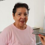 Idosos com mobilidade reduzida e jovens de primeira viagem reforçam o exercício do voto