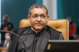 Kassio Nunes Marques impõe restrições ao canal Exército do Lula no WhatsApp