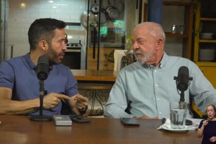 Lula convoca idosos e jovens para urnas em mobilização digital com André Janones