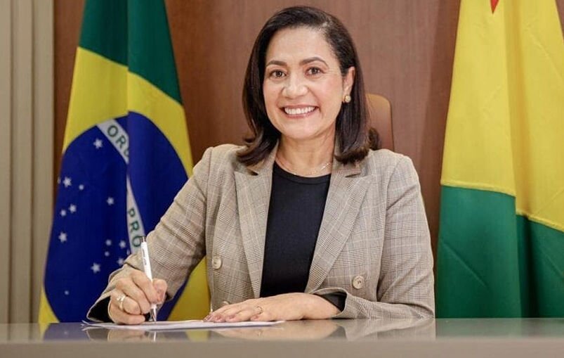 Mailza Assis conquista novo mandato no governo do Acre após contagem parcial de votos