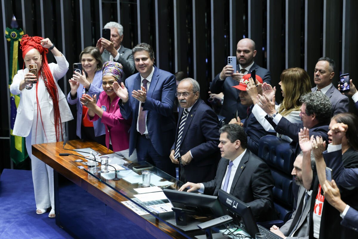 Senado acelera tramitação da PEC da Segurança com votação direta em plenário