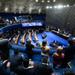 Senado inicia análise de PEC que altera jornada de trabalho para escala 5x2