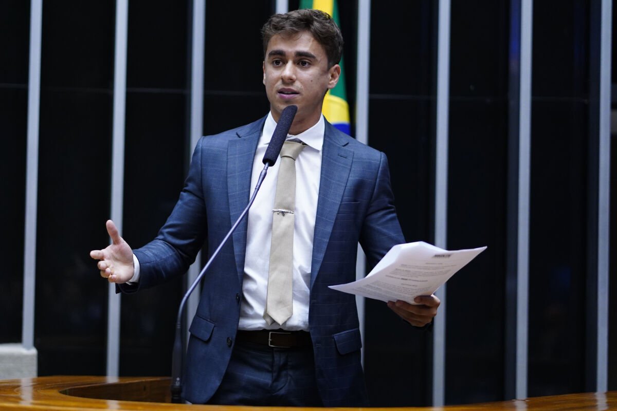 TSE ordena que Nikolas Ferreira exclua conteúdo sobre declaração de Lula referente a exames