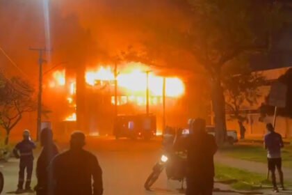 UFPE contabiliza perdas em laboratórios após incêndio atingir prédio de inovação