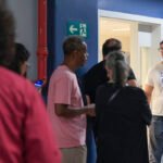Urnas fecham às 17h neste domingo para a definição de cargos no Executivo e Legislativo
